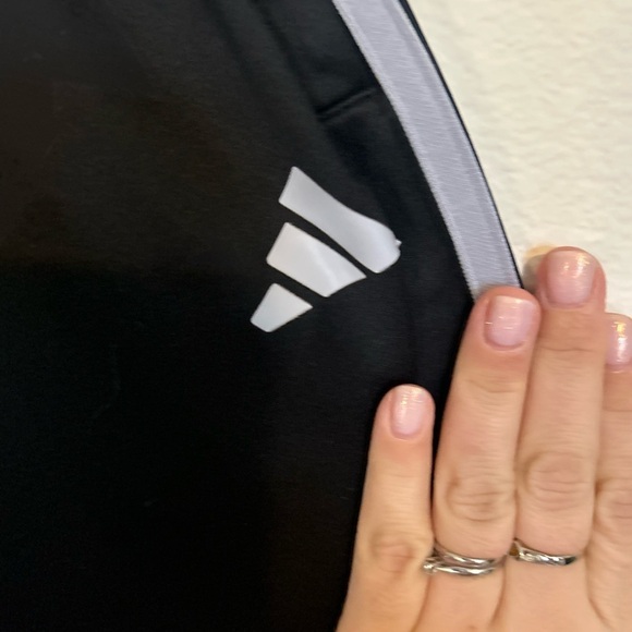 Adidas medium track pants zip ankles - Picture 3 of 13